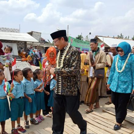 Album : Kunjungan Bupati Tuban di Wisata Kapal Kandas